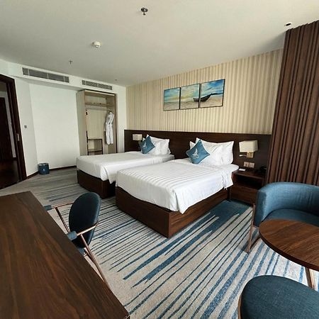 Canvas Danang Beach Hotel Eksteriør billede