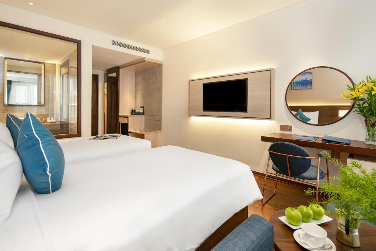 Canvas Danang Beach Hotel Eksteriør billede