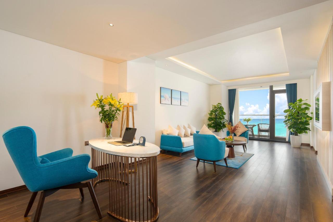 Canvas Danang Beach Hotel Eksteriør billede